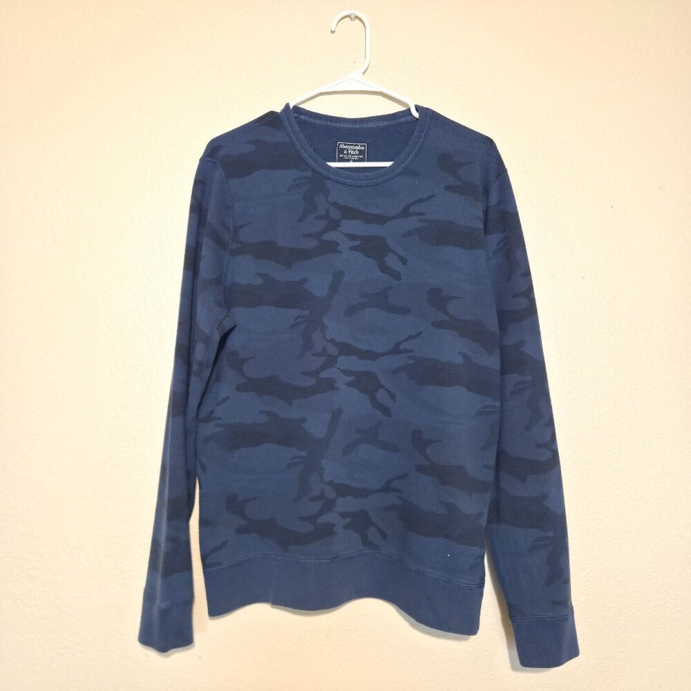 Abercrombie And Fitch Men's Medium Winter Long Sleeve Sweater Shirt